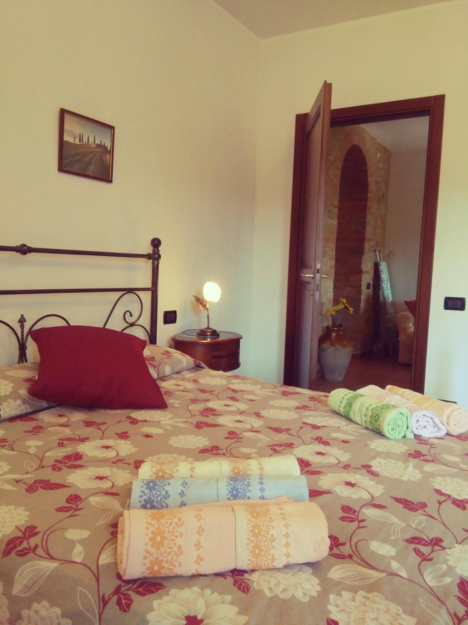 Affittacamere Casa ai Carfini Poggibonsi Esterno foto