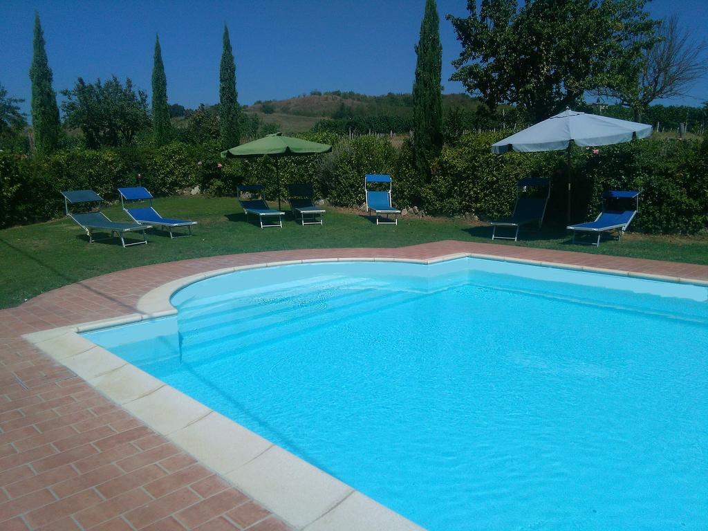 Affittacamere Casa ai Carfini Poggibonsi Esterno foto